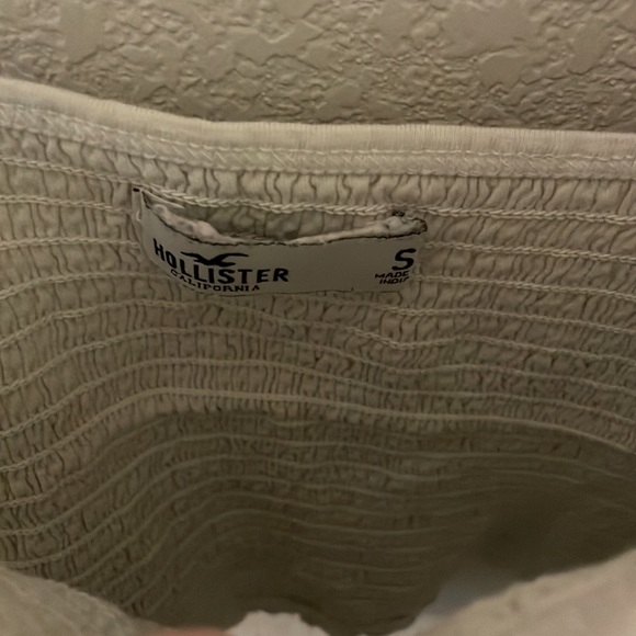 Hollister tank - Picture 3 of 3